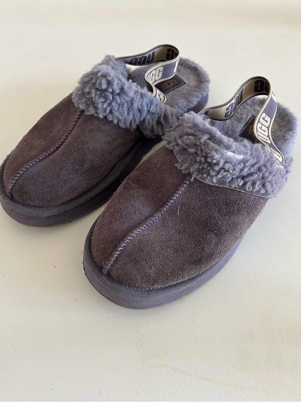 UGG Kids Charcoal Suede Shearling-Trim Slip-On Clog